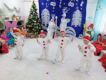 "КЕЛ ЖАҢА ЖЫЛ,ЖАҢА ЖЫЛ"