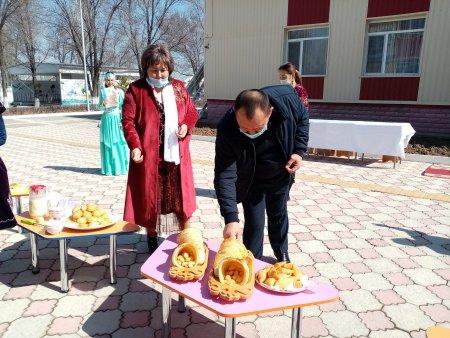 Наурыз мерекесіне орай "Бауырсақ пати" өтті