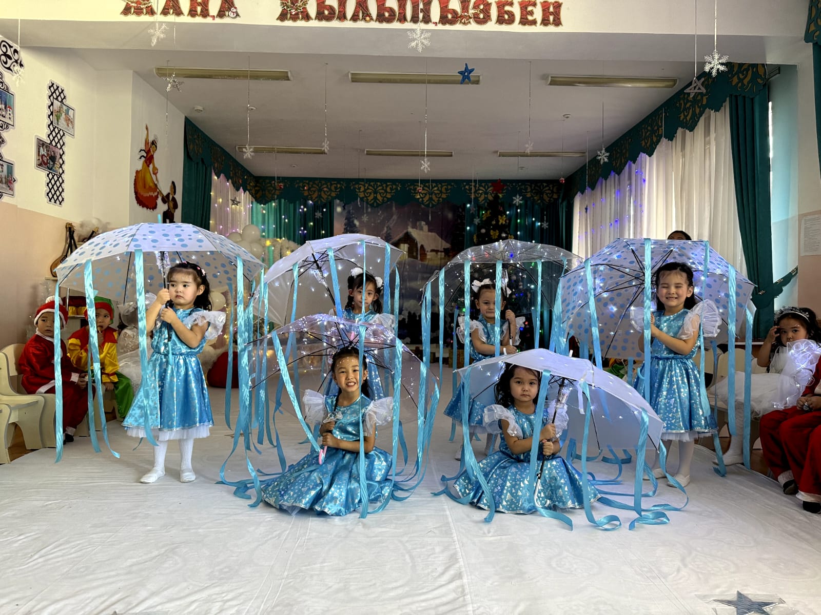 Кел Жаңа жыл !