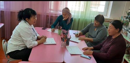 "Балаларды қарым-қатынасқа үйретеміз"