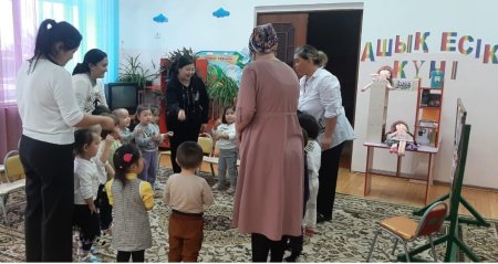 "Отбасындағы тәрбие-ата -ананың рөлі" ата-аналарға арналған тренингі